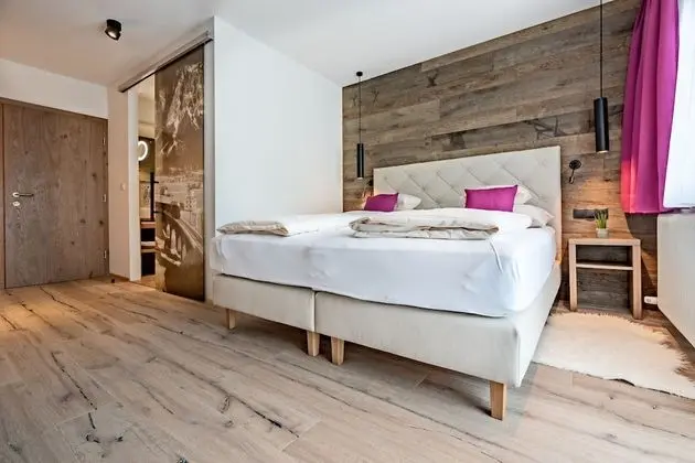 Deluxe Tek Büyük Yataklı Oda, Balkon