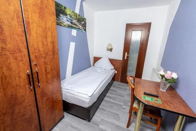 Economy Tek Kişilik Oda, Ortak Banyo