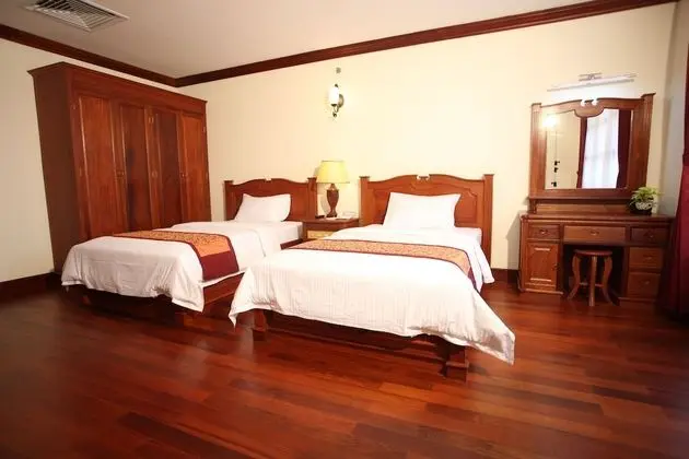 Three-Bedroom Suite