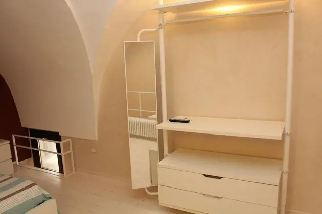 Deluxe Üç Kişilik Oda (White)