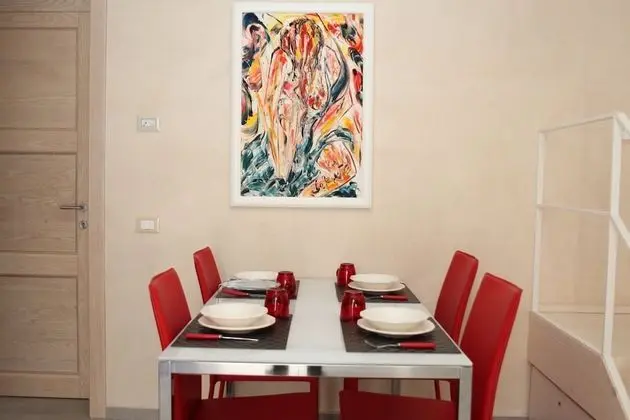 Dört Kişilik Oda, Deniz Manzaralı (Red)