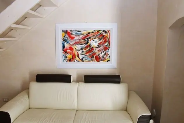 Dört Kişilik Oda, Deniz Manzaralı (Red)