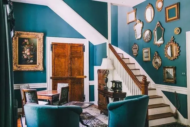 Standard Ev, Banyolu/Duşlu (The Riddick House)