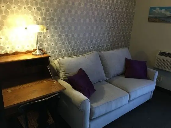 Junior Tek Büyük Yataklı Oda