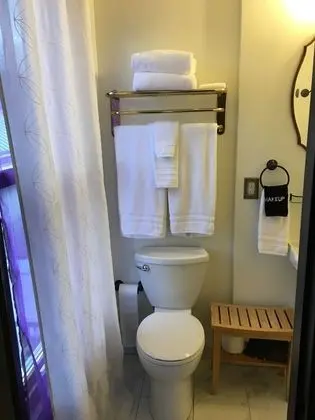 Junior Tek Büyük Yataklı Oda