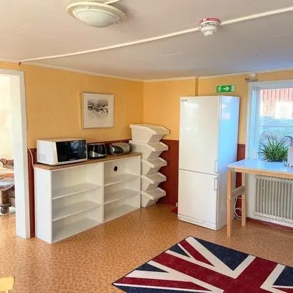 Tek Büyük Yataklı Oda, Ortak Banyo, Ek Bina