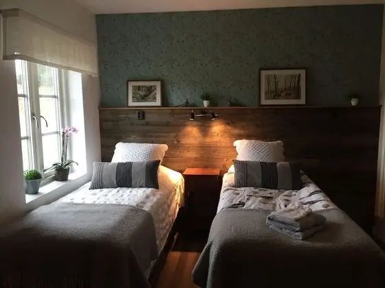 İki Ayrı Yataklı Oda, 2 Tek Kişilik Yatak