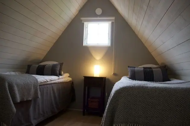 Kulübe, 2 Tek Kişilik Yatak