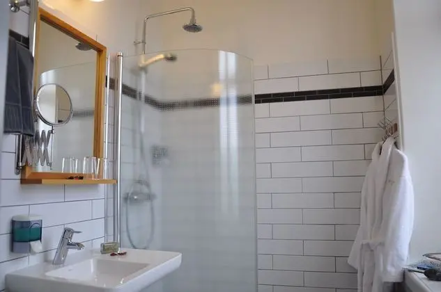 Dört Kişilik Oda (Linen and towels not included)