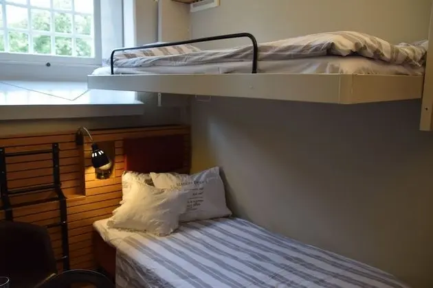 İki Ayrı Yataklı Oda (Linen and towels not included)