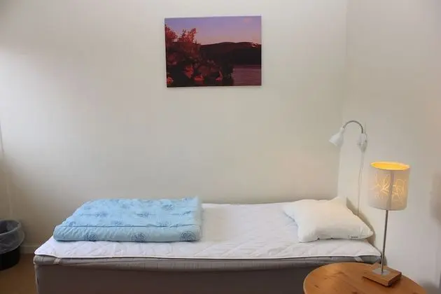 Tek Büyük Yataklı Oda (Shared bathroom)