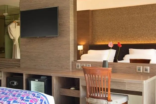 Oda, 2 Tek Kişilik Yatak, Balkon
