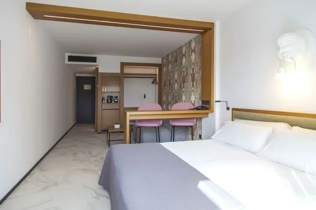 Junior Stüdyo Süit, Balkon