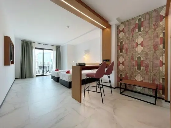 Superior Tek Büyük Yataklı Oda, Balkon