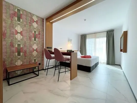 Superior Tek Büyük Yataklı Oda, Balkon