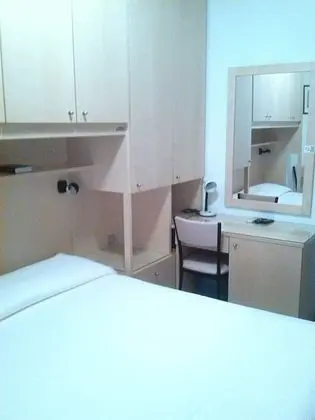 Economy Üç Kişilik Oda, 1 Yatak Odası, Sigara İçilmez, Özel Banyo