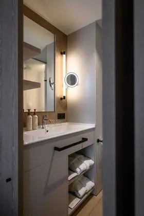 Luxury Tek Büyük Yataklı Oda