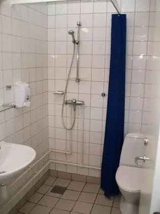 Basic Tek Büyük veya İki Ayrı Yataklı Oda