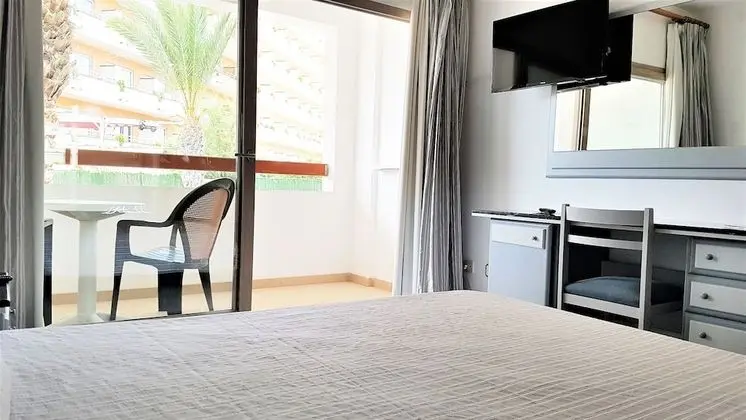 Economy Oda, Balkon