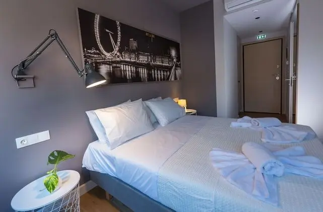 Deluxe Tek Büyük veya İki Ayrı Yataklı Oda