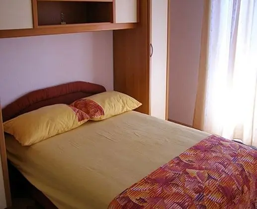 Apart Daire (Stipan - 80 m from sea - A4(2+2))