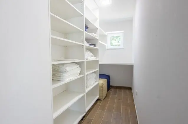 Ev (Stipe - with pool - H(6+1))