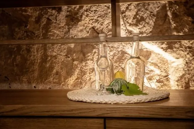 Ev (Stipe - with pool - H(6+1))