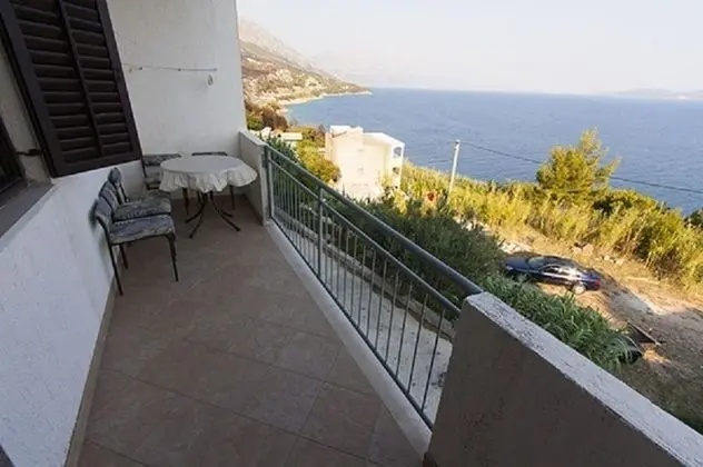 Apart Daire (Stipica - 100 m from beach - A1(3+2))