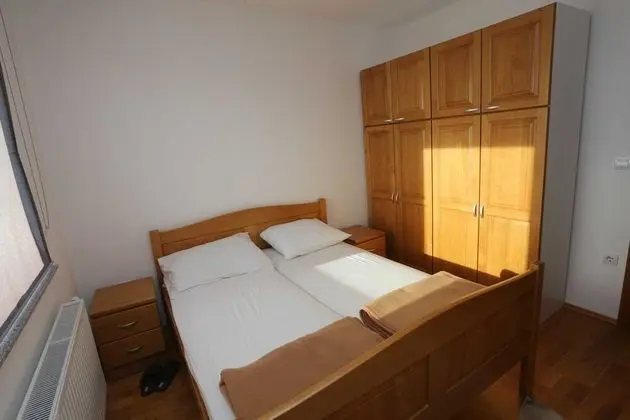 Villa (Five Bedroom Villa with swimming pool)
