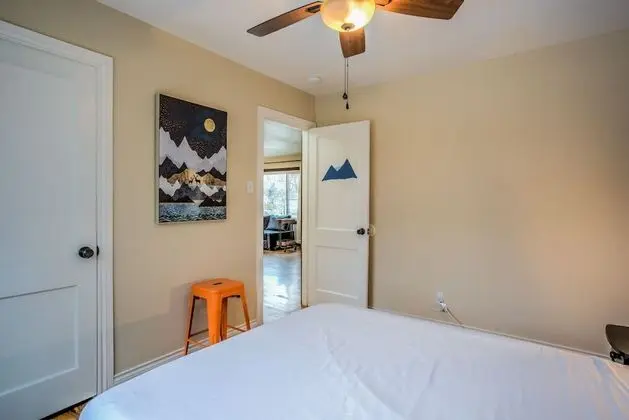 Ev (2 Bedrooms)