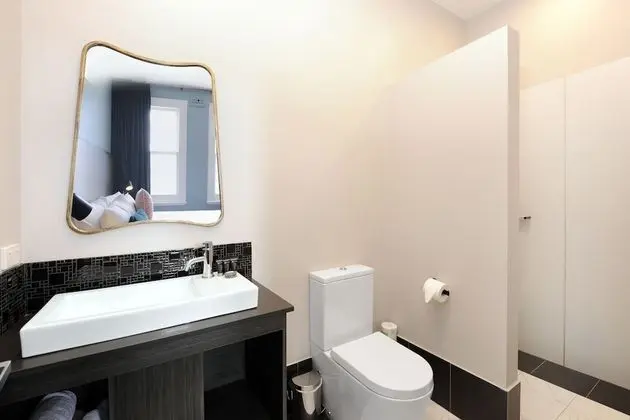 Superior King Suite