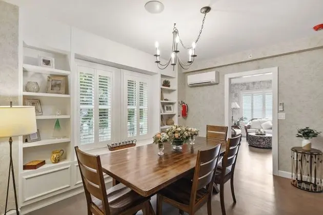 Classic Ev