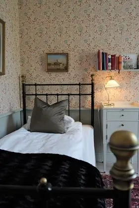 Tek Kişilik Oda, 1 Tek Kişilik Yatak