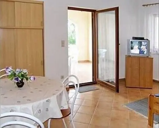 Apart Daire (Stjepan- 10 m from beach - A1 prizeml)