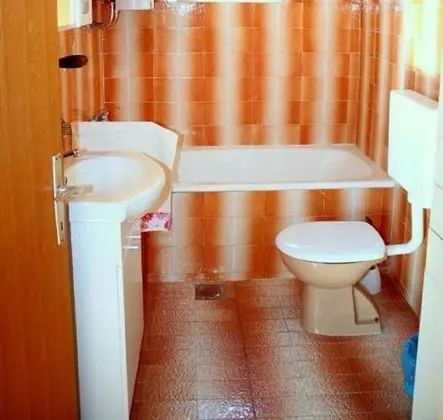 Apart Daire (Stjepan - 10m from beach - A1(4+1))