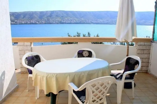 Apart Daire (Stjepan - 10m from beach - A1(4+1))