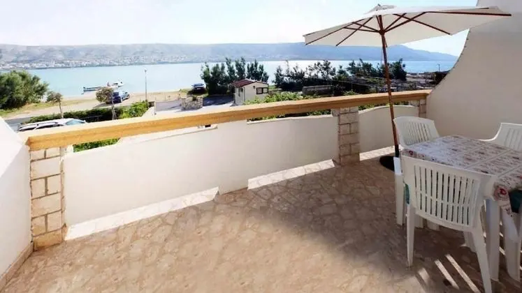Apart Daire (Stjepan - 10m from beach - A1(4+1))