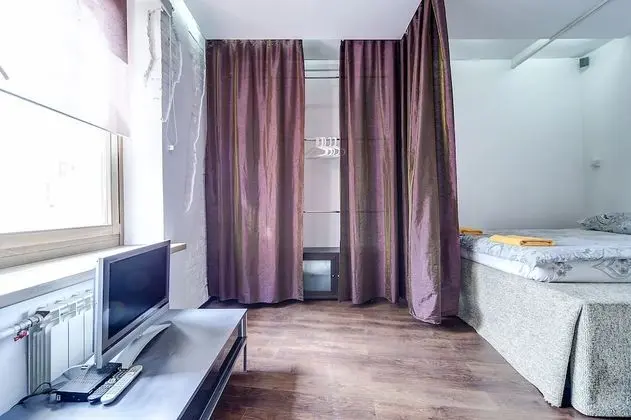 Apart Daire, 1 Yatak Odası (Karavannaya Ulitsa, 5)