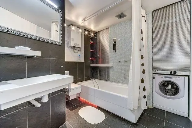 Apart Daire, 1 Yatak Odası (Karavannaya Ulitsa, 5)