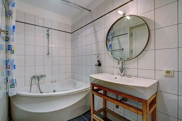 Daire, 1 Yatak Odası (Mytninskaya Ulitsa, 2)