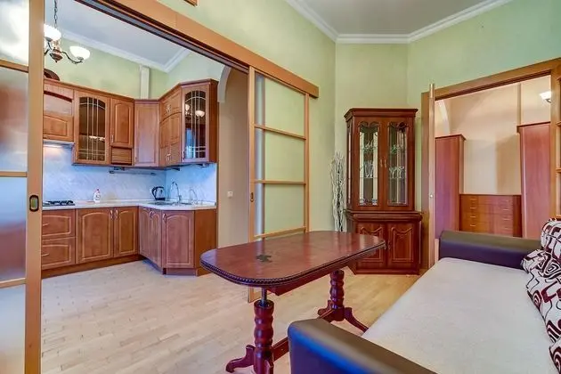 Apart Daire, 1 Yatak Odası (Nevsky avenue, 51)