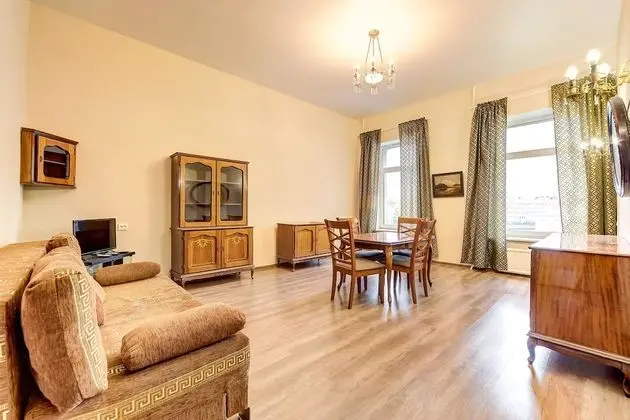 Apart Daire, 2 Yatak Odası (Nevsky avenue, 63)