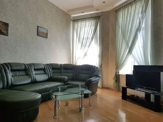 Apart Daire, 2 Yatak Odası (Nevsky avenue, 63)