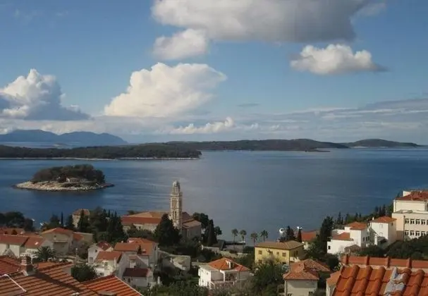 Apart Daire (Sto - big terrace - A4 Delux(2+1))