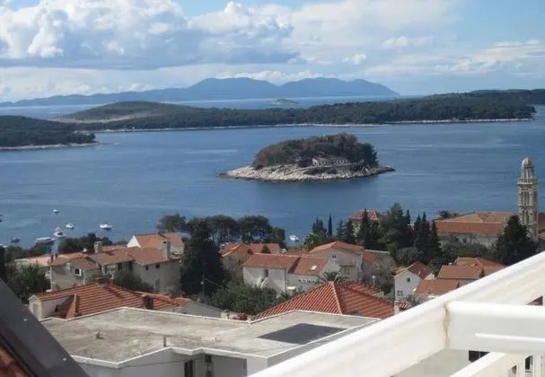 Apart Daire (Sto - big terrace - A5 Superior(3))