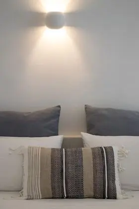 Ev, 1 Çift Kişilik Yatak ve Çekyat, Jakuzi (Tholos)