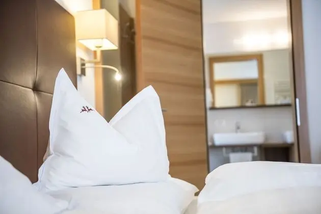 Superior Tek Büyük veya İki Ayrı Yataklı Oda