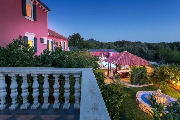 Comfort Villa, Birden Çok Yatak, Sigara İçilmez, Kısmi Deniz Manzaralı
