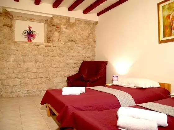Villa, Sigara İçilebilir