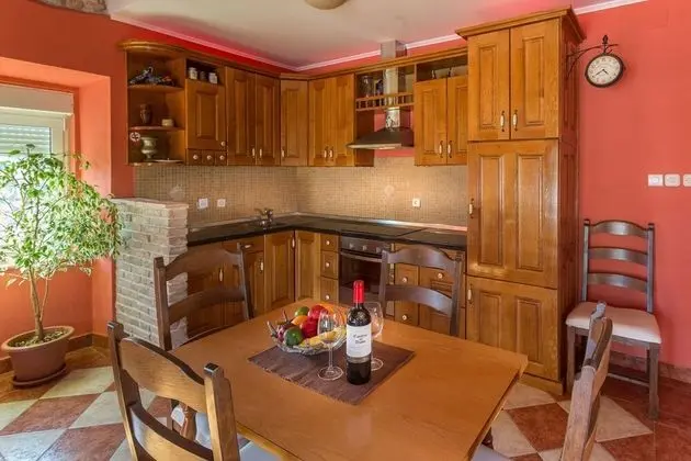 Villa, Sigara İçilebilir